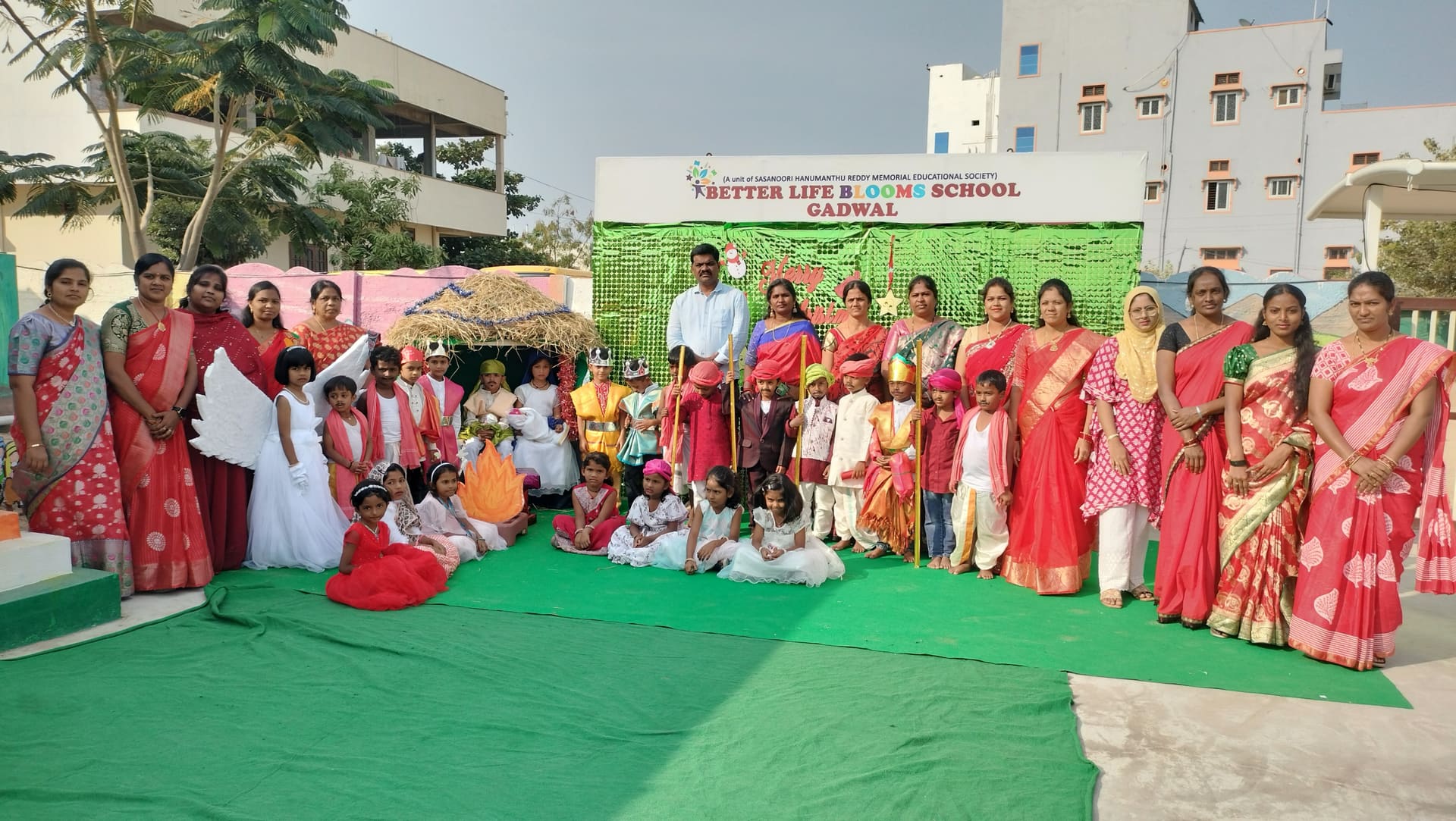 Students performing the Christmas nativity play